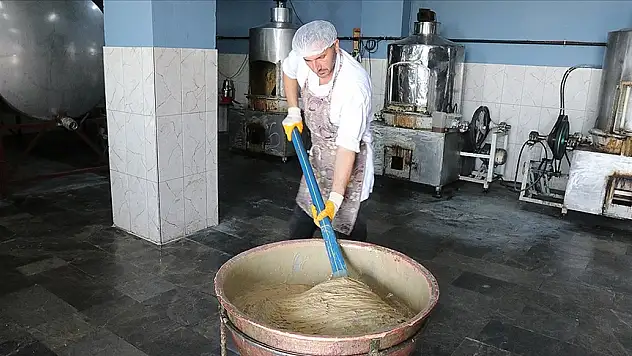 Ermenek helvasını yapan sadece iki kişi kaldı