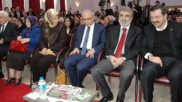 Ermenek'te madenci ailelerine tapuları verildi