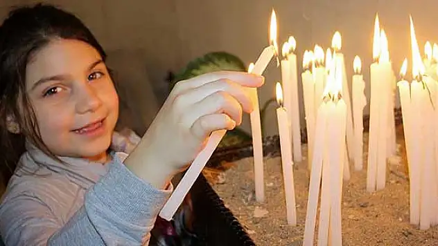 Ermeniler, Hatay'da 'isim günü' ayininde buluştu