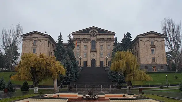 Ermenistan, Uluslararası Ceza Mahkemesinin Roma Statüsü'nü onayladı
