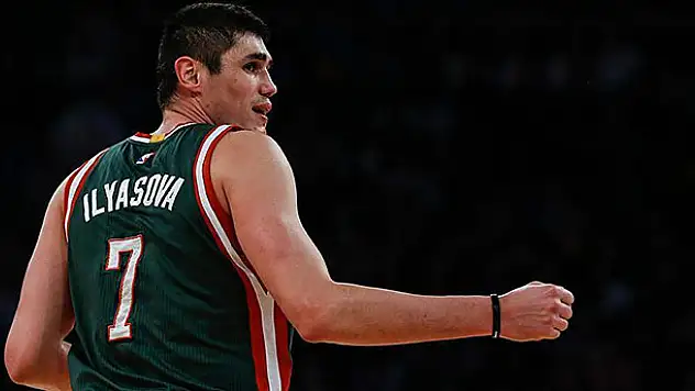 Ersan İlyasova'nın Magic'e takas edildiği iddia edildi