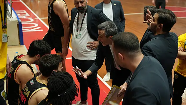 Ertetik'ten sporculara tebrik, taraftara teşekkür