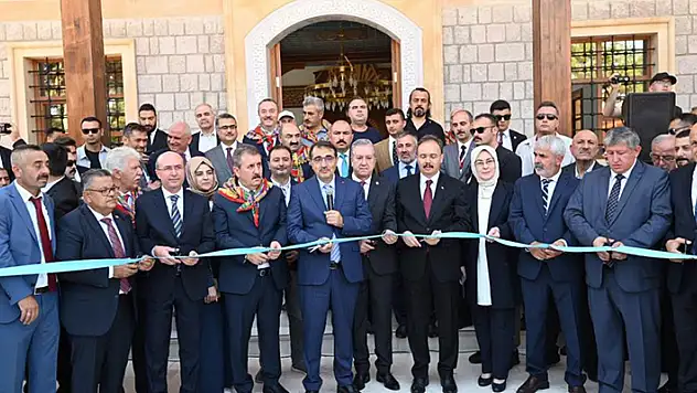 Ertuğrulgazi Camii ve Darülkurrası açıldı