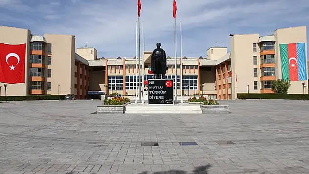 Erzincan Belediyesinden satılık daire, dükkan ve düğün salonları
