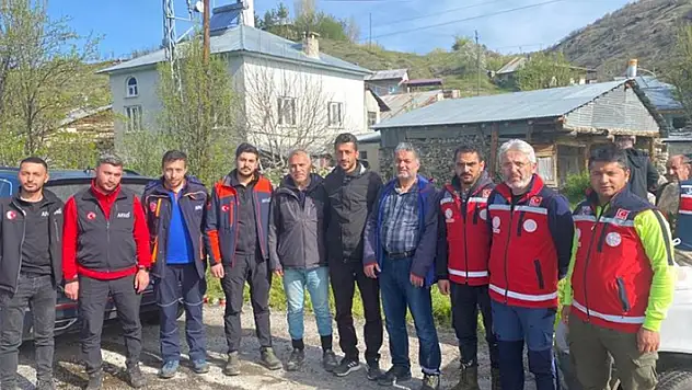 Erzincan'da kaybolan 2 kişi 10 saat sonra bulundu
