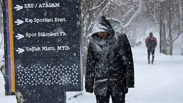 Erzurum'da yarın okullar tatil mi? 4 Aralık Çarşamba Erzurum kar tatili var mı?
