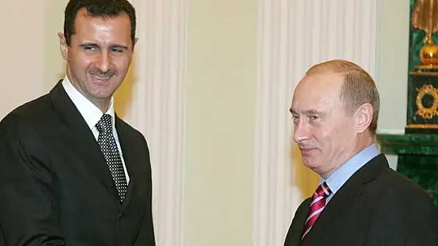 Esed Moskova'da Putin'le görüştü