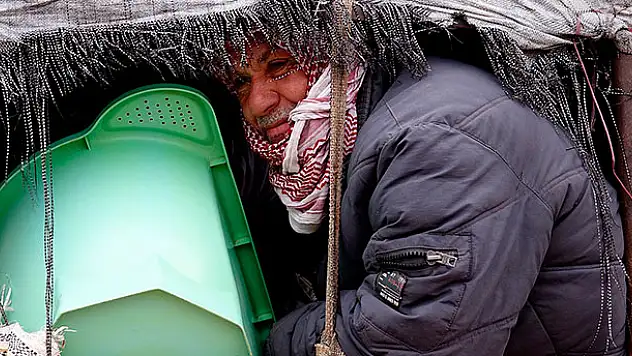Esed rejimi ve destekçileri yaklaşık 27 bin sivili daha yerinden etti