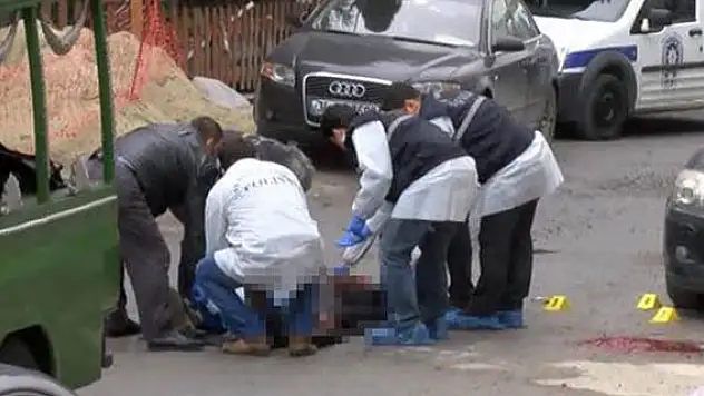 Esenyurt'ta silahlı kavga: 3 ölü
