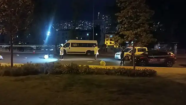 Esenyurt'ta husumetli aileler arasında silahlı kavga: 3 yaralı