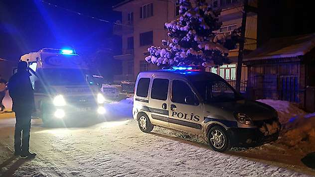 Eşi terk etti diye intihara kalkıştı
