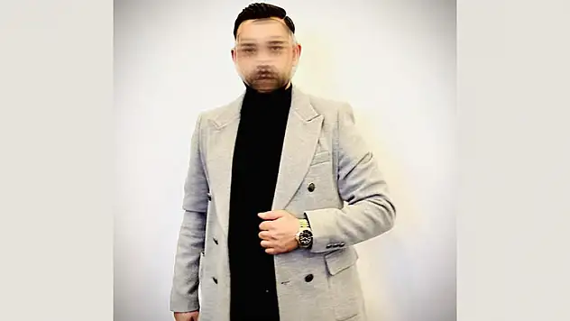 Eşini çocuklarının yanında pompalı tüfekle yaralayıp, evdeki altınları alarak kaçtı