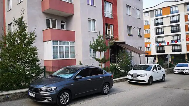 Eşini ve iki çocuğunu rehin alan adam operasyonla yakalandı
