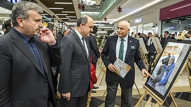 Eski AK Parti milletvekilinden 'Hazan' sergisi