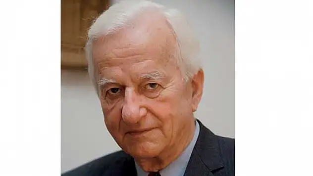 Eski Almanya Cumhurbaşkanı Weizsaecker öldü