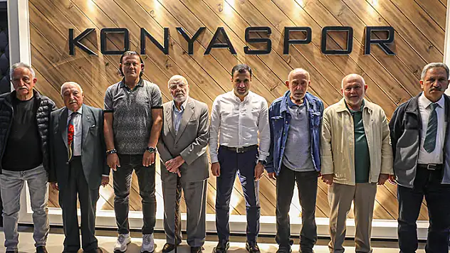 Eski başkanlar ağırlandı
