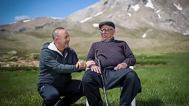 Eski Dışişleri Bakanı Çavuşoğlu'nun babası vefat etti