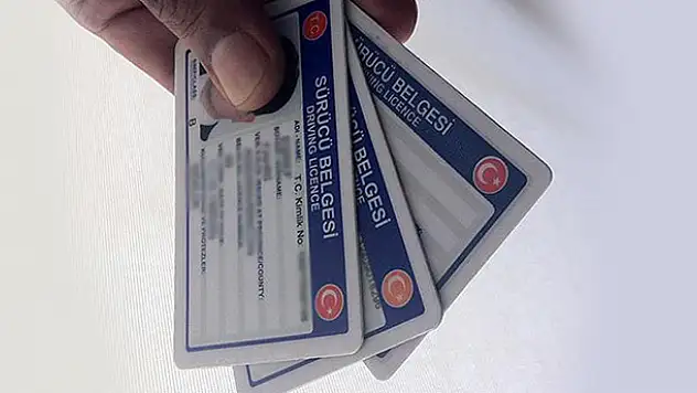Eski ehliyetlerdeki o yanlış düzeltilecek