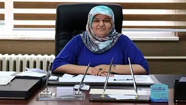 Eski Erciş Belediye Başkanı Yıldız Çetin terör örgütüne üye olmak suçundan tutuklandı.