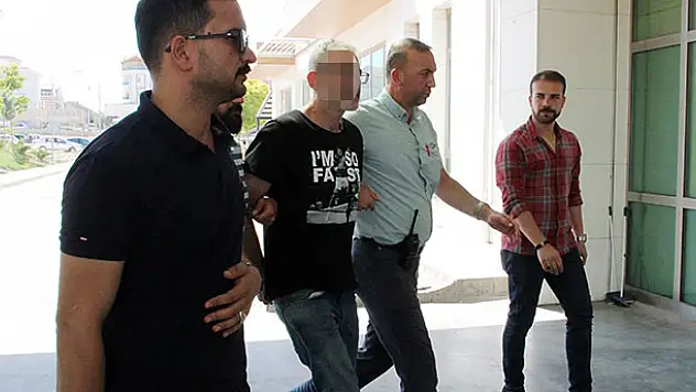 Eski eşini öldürmeye gittiği iddiasıyla tutuklanan şahıs ceza evinde intihar etti