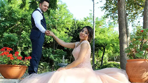 Eski eşini yakarak öldüren sanık, duruşma öncesi hayatını kaybetti