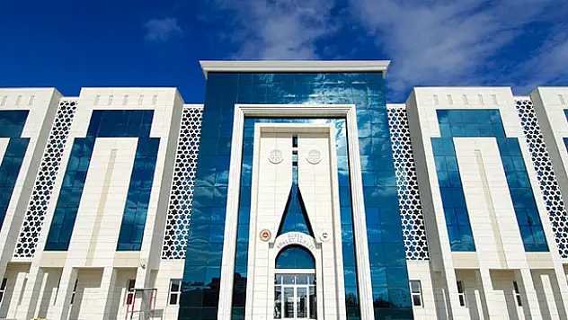 Eski Konya Barosu Başkanı Fevzi Kayacan'a hapis cezası!