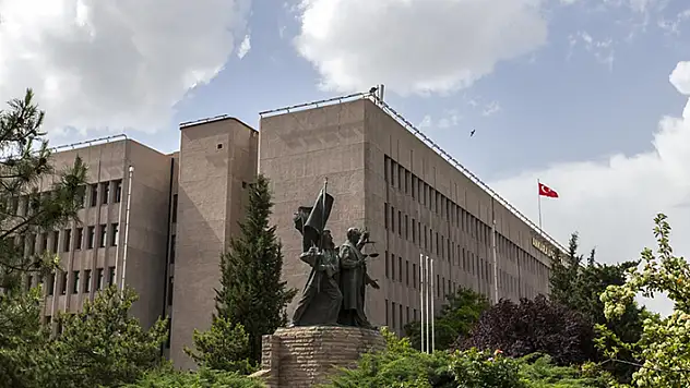 Eski milletvekillerine ait fezlekeler Ankara Cumhuriyet Başsavcılığında

