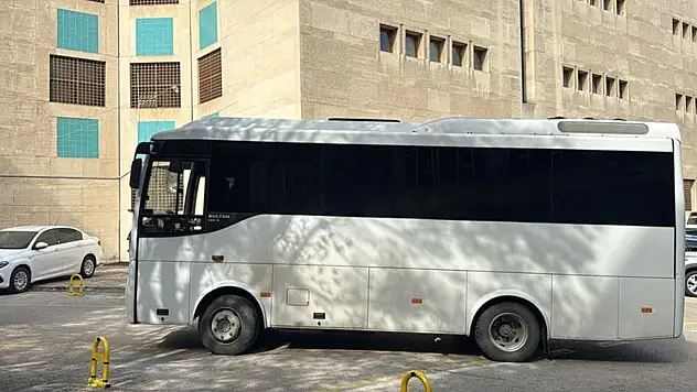 Eski Nilüfer Belediye Başkanı Erdem'in tutuklandığı rüşvet soruşturmasında 3 kişiye daha gözaltı