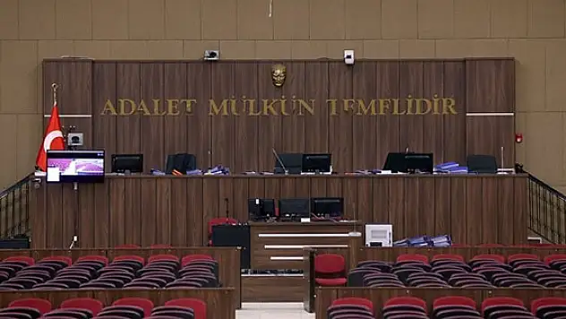 Eski polise FETÖ üyeliğinden ceza