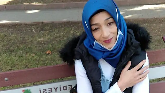 Eski sevgilisinin zorla evine girerek öldürdüğü kadının cenazesi Konya'ya getirildi