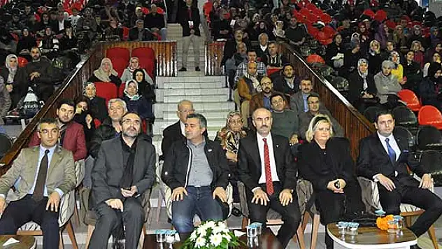 Eskişehir'de 'Evlilik ve Aile' konferansı