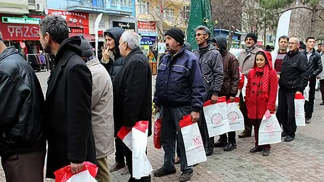 Eskişehir'de fidan dağıtımı