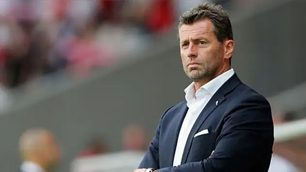 Eskişehirspor'da Skibbe dönemi sona erdi
