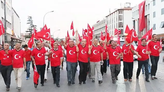 Esnaf odası başkanlarından demokrasi yürüyüşü