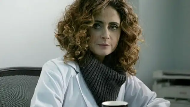 Esra Akkaya'dan üzen haber!