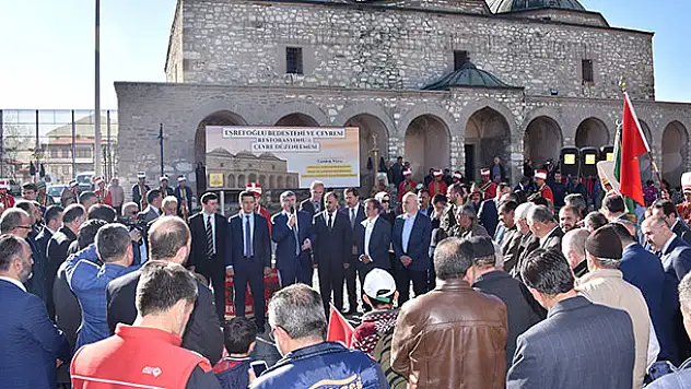 Eşrefoğlu Bedesteni ve Çevresinde Restorasyon Çalışması Başladı