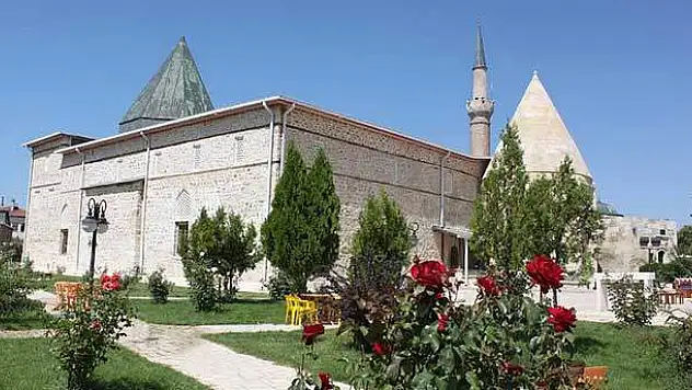 Eşrefoğlu Cami Alan Toplantısı Yapıldı