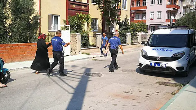 Eşyalar kaybolunca evine gizli kamera koydu! İzleyince gözlerine inanamadı
