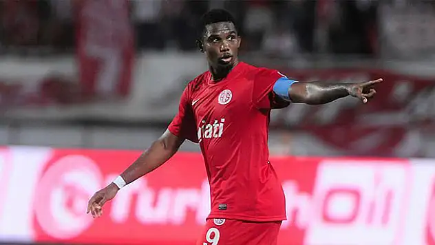 Eto'o Ebola için Batı Afrika'da