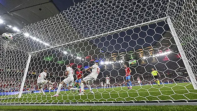 EURO 2024'te son 16 turu heyecanı yarın başlayacak
