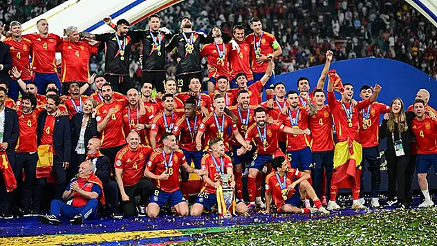 EURO 2024'ün şampiyonu İspanya

