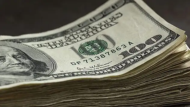 Euro rekor kırdı, dolar yükselişte...