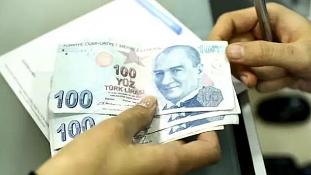Ev hanımlarına emekli maaşı!