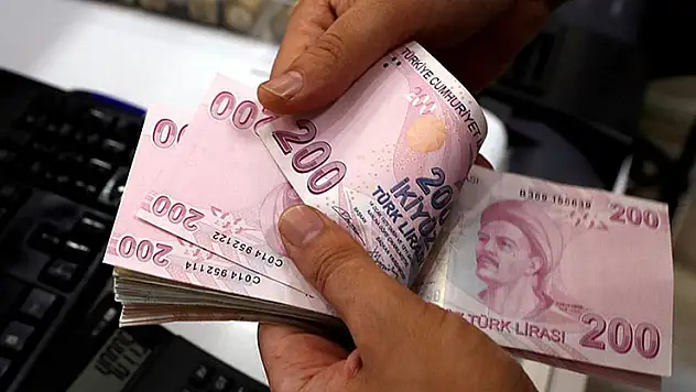 Evde bakım yardımları hesaplara yatırılmaya başlandı
