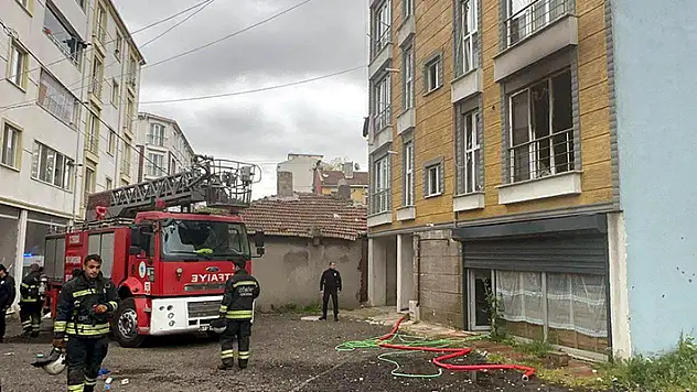Evde çıkan yangında 3 yaşındaki Cihangir öldü, ağabeyi ağır yaralandı
