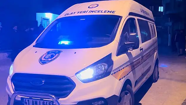 Evinde baygın halde bulunan 8 aylık hamile kadın hayatını kaybetti

