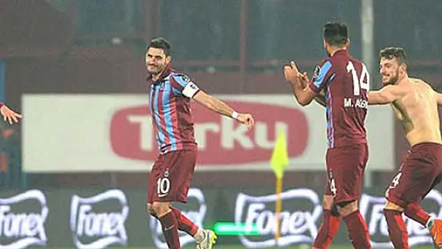 Evinde bileği bükülmüyor