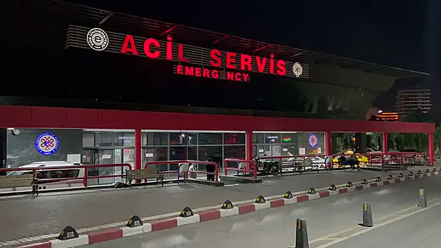 Evine girdiği sırada silahlı saldırıya uğrayan kişi ağır yaralandı

