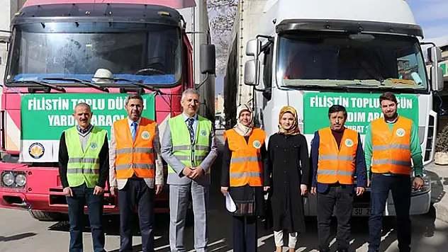 Evlenecek 100 Filistinli çiftin ev eşyası ve takıları Konya'dan