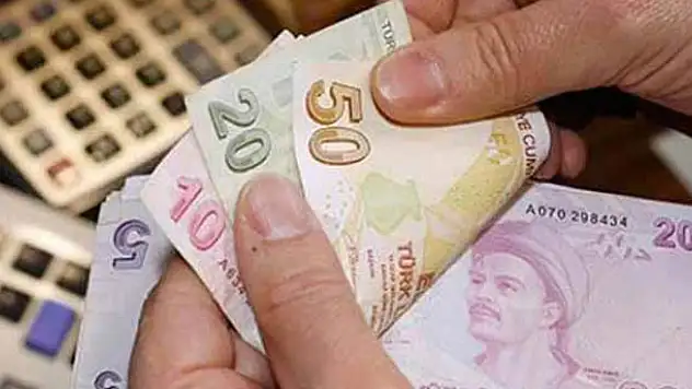 Evlenene 10 bin lira verilecek